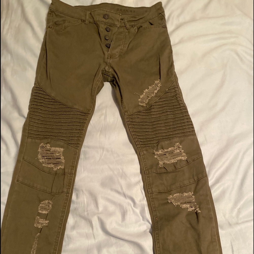 Trendy army fatigue skinny’s